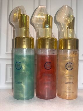 True Organica 24H Lava Foam Cleanser Set of 3 w/ Built-In Brush - Vitamin C